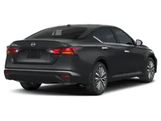 Nissan Altima 2025 AWD 2.5 SV Sedán 4 puertas