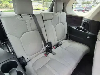 Honda Pilot 2023 LX 4dr SUV
