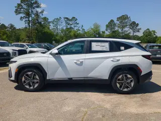 Hyundai TUCSON 2025 SEL 4dr SUV
