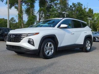 Hyundai TUCSON 2024 SEL SUV 4 puertas