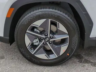 Hyundai TUCSON 2026 SEL 4dr SUV
