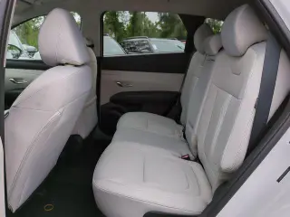 Hyundai TUCSON 2026 SEL 4dr SUV