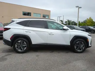 Hyundai TUCSON 2026 SEL 4dr SUV
