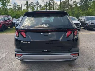 Hundai TUCSON 2025 SE 4dr SUV