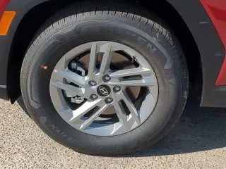 Hundai TUCSON 2025 SE 4dr SUV