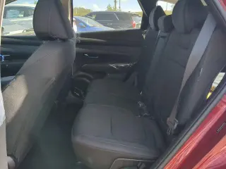 Hundai TUCSON 2025 SE 4dr SUV