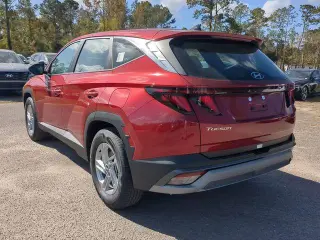 Hundai TUCSON 2025 SE 4dr SUV
