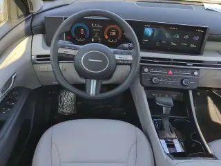 Hyundai TUCSON 2025 SE 4dr SUV