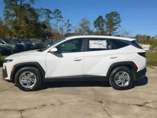 Hyundai TUCSON 2025 SE 4dr SUV
