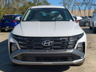 Hyundai TUCSON 2025 SE 4dr SUV