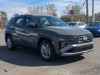 Hundai TUCSON 2025 SE 4dr SUV