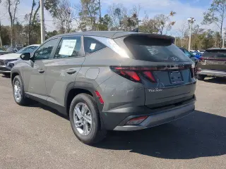 Hundai TUCSON 2025 SE 4dr SUV