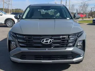 Hundai TUCSON 2025 SE 4dr SUV