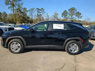 Hyundai TUCSON 2025 SE 4x4 SUV