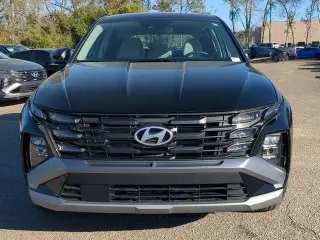 Hyundai TUCSON 2025 SE 4x4 SUV