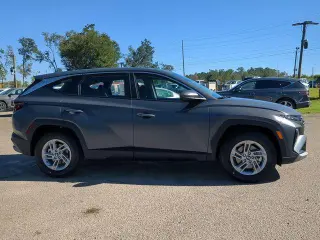 Hundai Tucson 2025 SE 4dr SUV