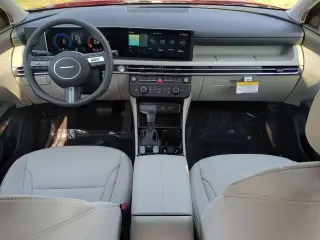 Hyundai TUCSON 2025 SE 4dr SUV