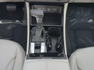 Hyundai TUCSON 2025 SE 4dr SUV