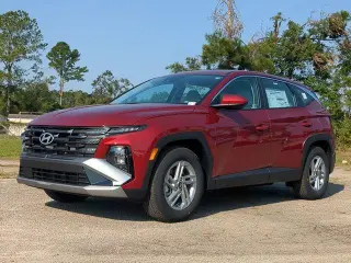 Hyundai TUCSON 2025 SE 4dr SUV