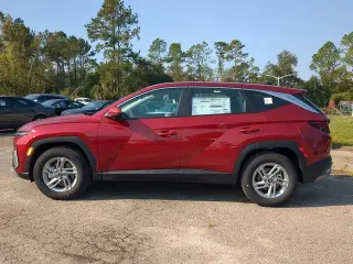 Hyundai TUCSON 2025 SE 4dr SUV