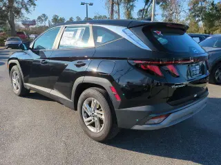 Hundai TUCSON 2025 SE 4dr SUV