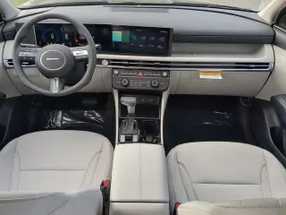 Hundai TUCSON 2025 SE 4dr SUV