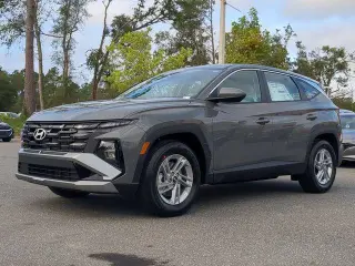 Hundai TUCSON 2025 SE 4dr SUV