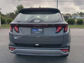 Hundai TUCSON 2025 SE 4dr SUV