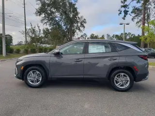 Hundai TUCSON 2025 SE 4dr SUV