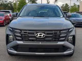 Hundai TUCSON 2025 SE 4dr SUV