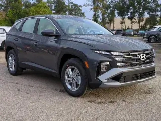 Hyundai TUCSON 2026 SE 4dr SUV