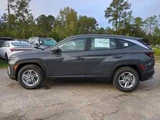 Hyundai TUCSON 2026 SE 4dr SUV