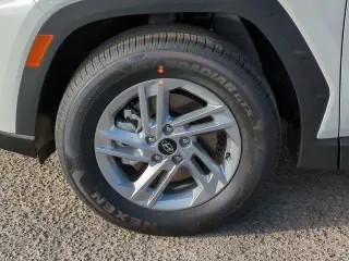 Hundai TUCSON 2026 SE 4dr SUV