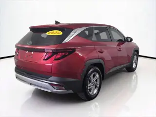 Hundai TUCSON 2025 SE 4dr SUV