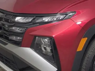 Hundai TUCSON 2025 SE 4dr SUV