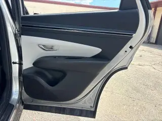 Hundai Tucson 2022 SE 4dr SUV (lanzamiento de mitad de año)