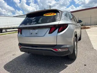 Hundai Tucson 2022 SE 4dr SUV (lanzamiento de mitad de año)