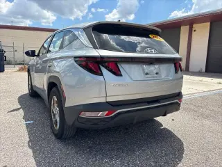 Hundai Tucson 2022 SE 4dr SUV (lanzamiento de mitad de año)