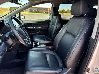 Honda Odyssey 2023 EX-L 4p Mini-Van