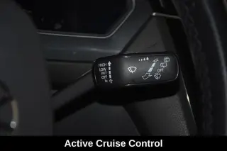 Volkswagen Tiguan 2022 4Motion SE R-Line Negro AWD 4p SUV