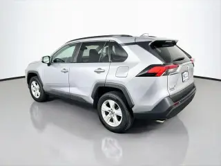 Toyota RAV4 2020 AWD XLE 4p SUV