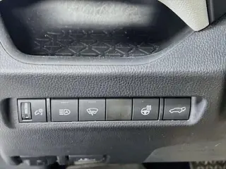 Toyota RAV4 2020 AWD XLE 4p SUV