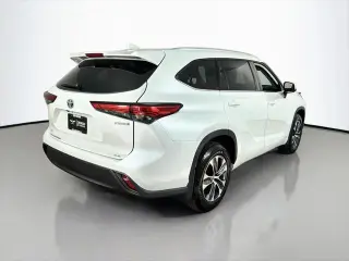 Toyota Highlander Hybrid 2022 AWD XLE 4p SUV