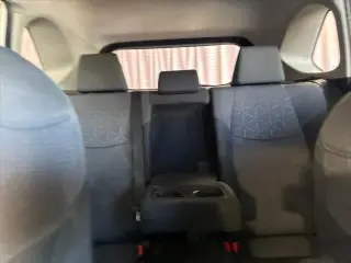 Toyota RAV4 2019 4x4 XLE 4p SUV