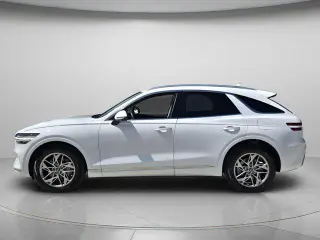 Genesis GV70 2024 AWD 2.5T Estándar 4p SUV