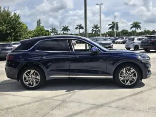 Genesis GV70 2024 AWD 2.5T Standard 4p SUV