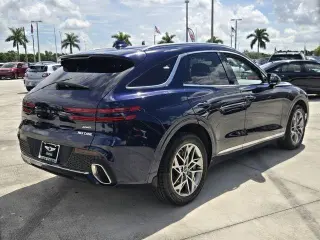 Genesis GV70 2024 AWD 2.5T Standard 4p SUV