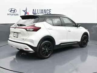 Nissan Kicks 2024 SR 4dr Crossover