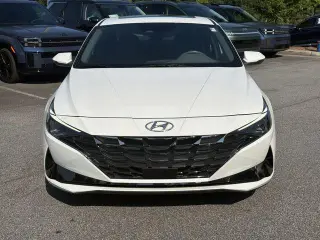 Hyundai ELANTRA 2022 SEL 4p Sedan
