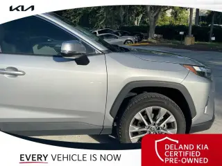Toyota RAV4 2023 XLE Premium 4dr SUV